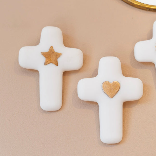 Croix de l’Amour Dorée en Albâtre