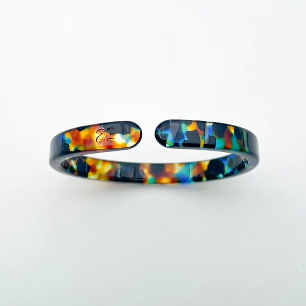 Bracelet jonc fin écailles marron bleu