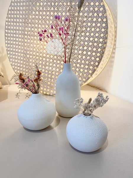 Vase "perlé" en grès émaillé blanc (Design 1)